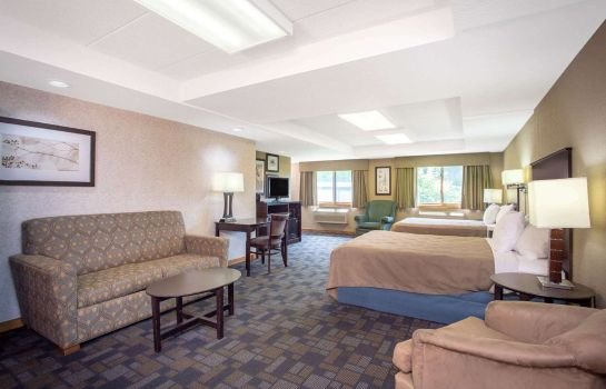 Americinn By Wyndham Hayward Compare Deals