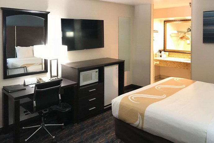 Quality Inn Ontario Airport Convention Center أونتاريو قارن