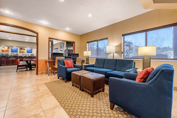 Comfort Inn Suites Bothell Seattle North Compare Deals