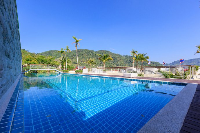 Phuket Guest Friendly Hotels - Indochine Resort Villas
