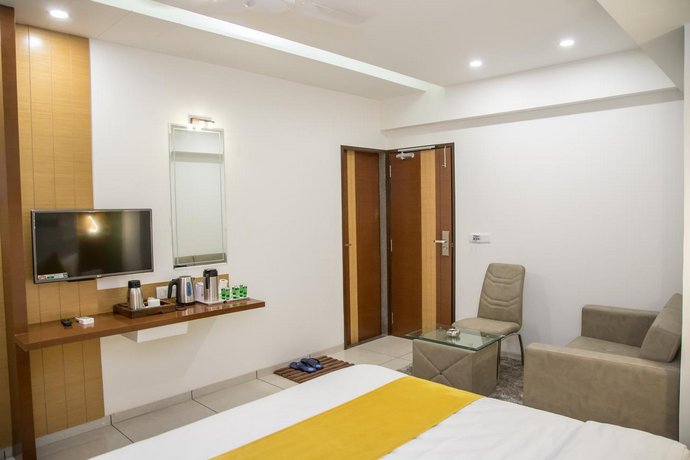Hotel Orange International Surat Compare Deals