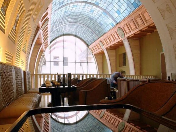 Continental Hotel Budapest - Compare Deals
