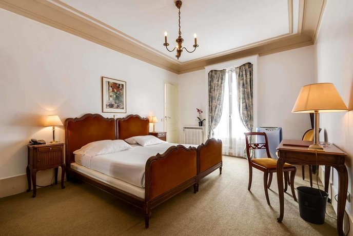 Normandy Hotel Paris - Compare Deals