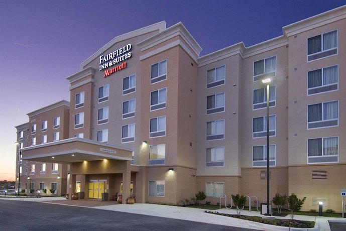 Fairfield Inn Suites By Marriott Austin North Parmer Lane - 