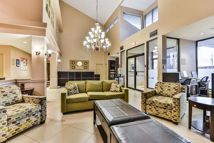 Comfort Inn Suites Ambassador Bridge Windsor Compare Deals