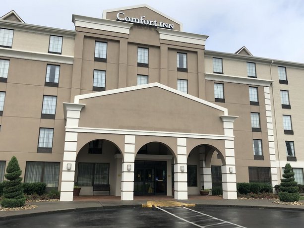 Comfort Inn Oak Ridge Compare Deals