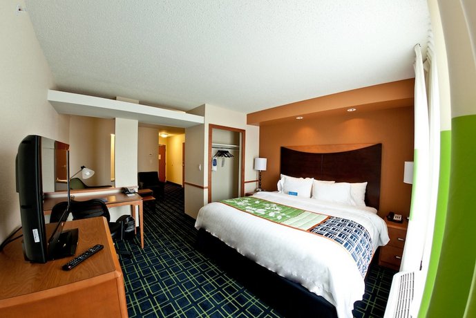 Fairfield Inn And Suites Flint Fenton Compare Deals
