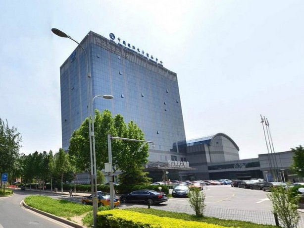 진지앙 푸위안 호텔, Jin Jiang Fuyuan Hotel