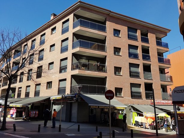 Apartaments Ponent Lloret De Mar Compare Deals - 