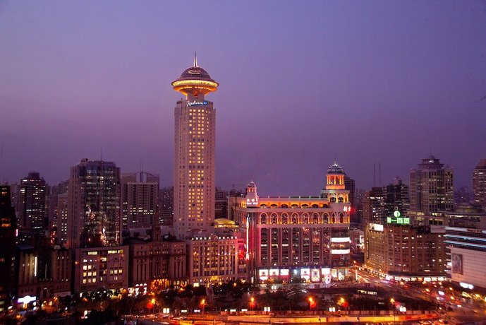 래디슨 블루 호텔 상하이 뉴 월드, Radisson Blu Hotel Shanghai New World