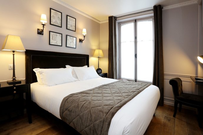 Hotel Saint-Louis Pigalle, Paris - Compare Deals