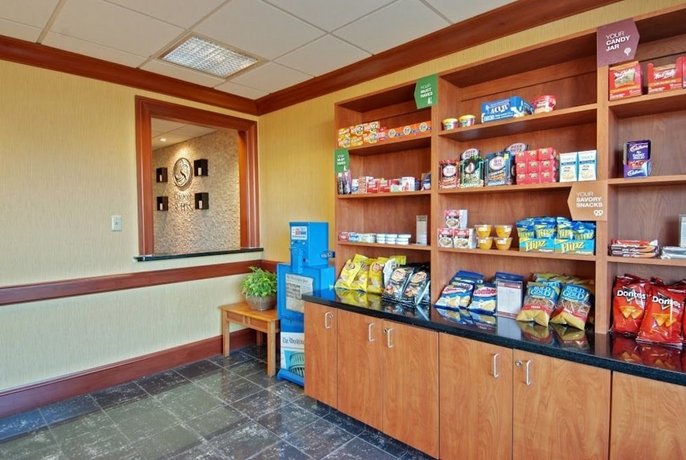 Comfort Suites Manassas Compare Deals