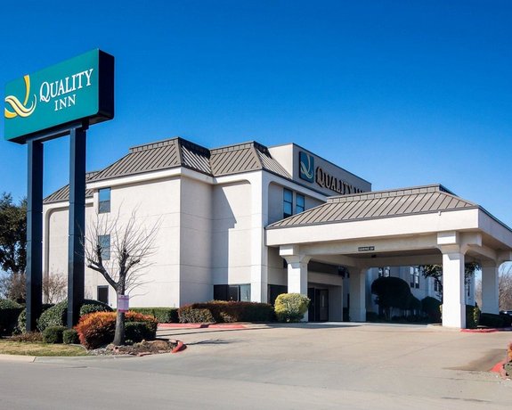 Quality Inn Fort Worth Compare Deals