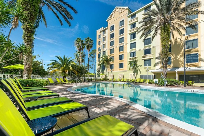 Comfort Suites Maingate East Orlando Compare Deals