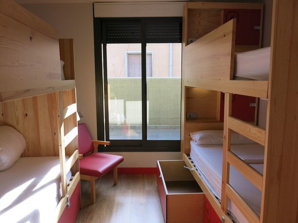 오케이 호스텔 마드리드, Ok Hostel Madrid