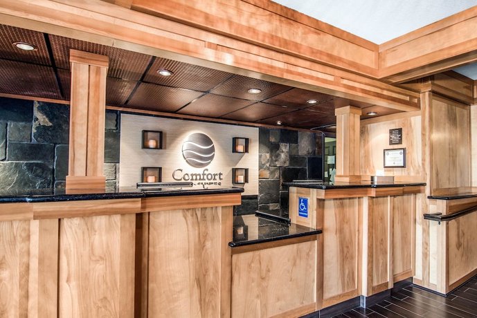 Comfort Inn Suites Vancouver Compare Deals