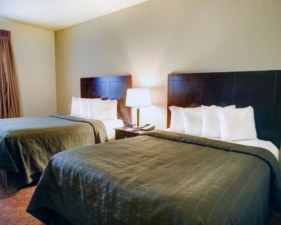 Quality Inn Bastrop Compare Deals