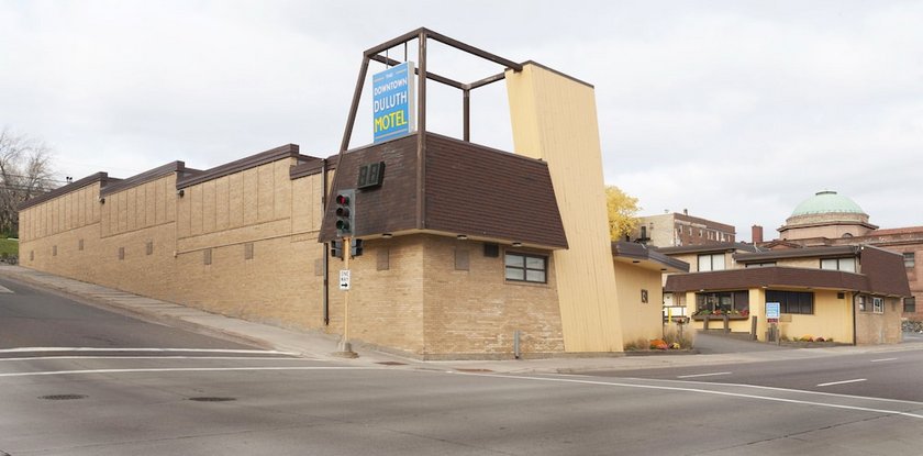 Downtown Duluth Inn Compare Deals - 