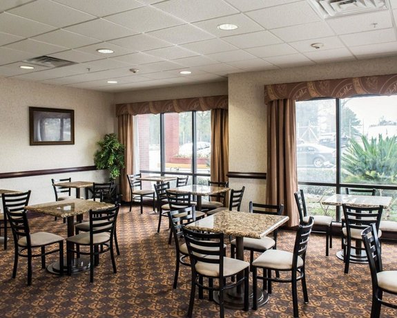 Comfort Inn Suites Midway Compare Deals