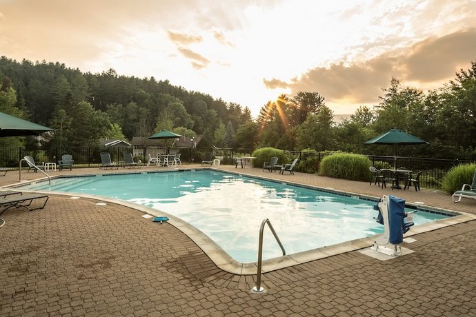 Golden Eagle Resort Stowe Compare Deals