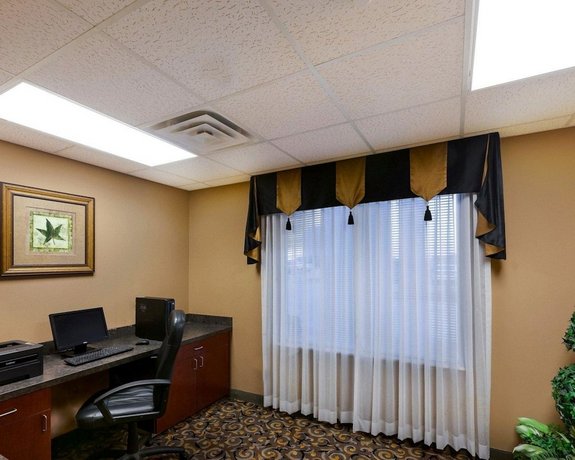 Comfort Suites University Abilene Compare Deals