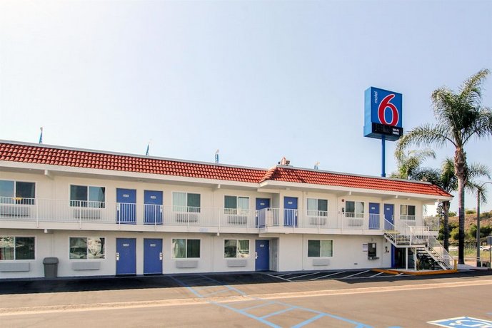 Motel 6 San Diego La Mesa Compare Deals - 