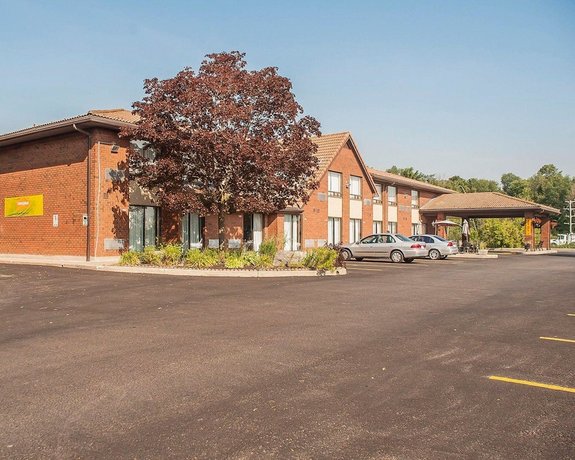Comfort Inn Orillia Compare Deals