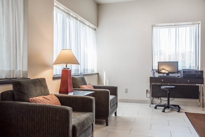 Comfort Inn Waterloo Compare Deals