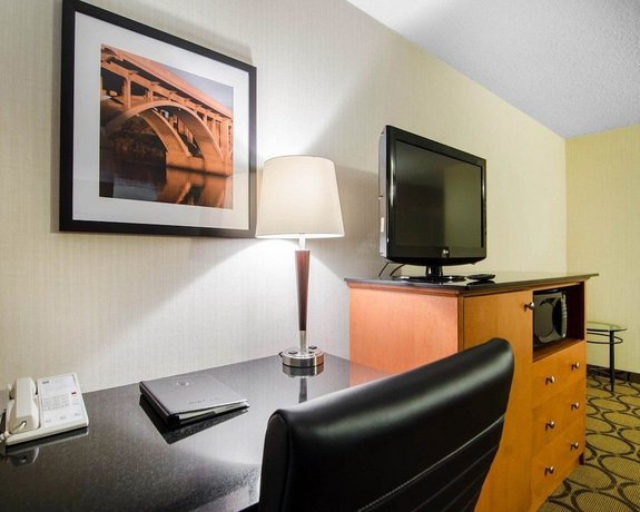 Comfort Inn Saskatoon Compare Deals