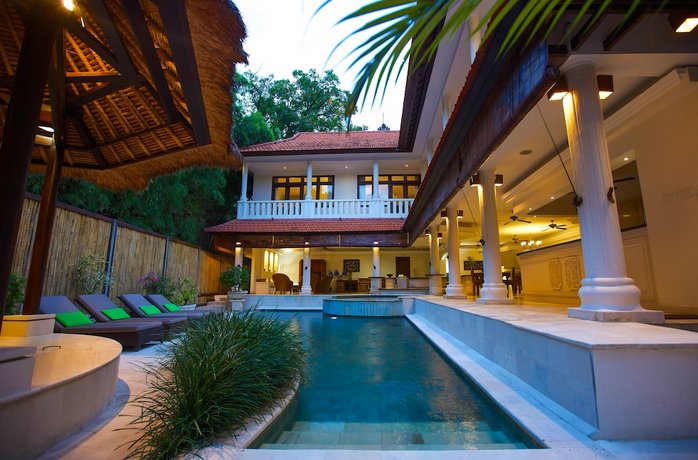  Villa  Coco  Bali  Seminyak Compare Deals