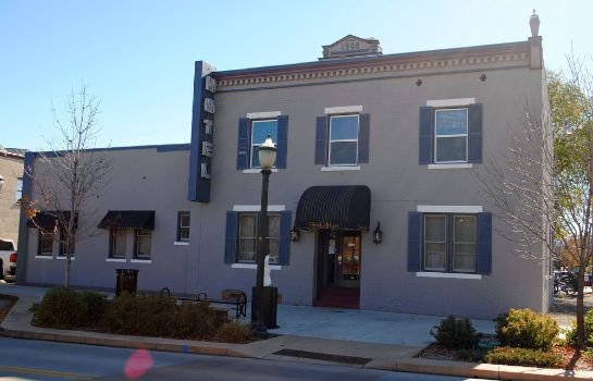 The Hotel Melrose