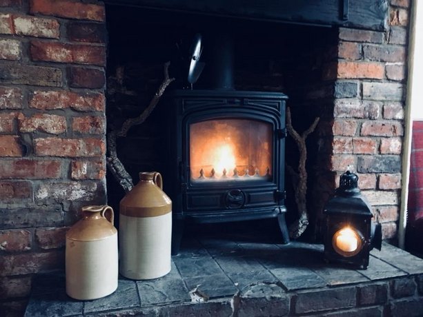 The Cross Keys Hotel Llanymynech Compare Deals