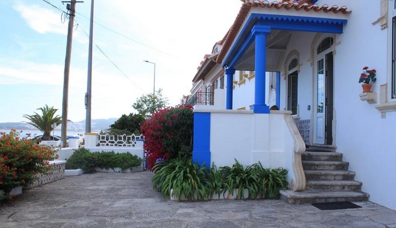 Casa do Cais de Sao Martinho do Porto