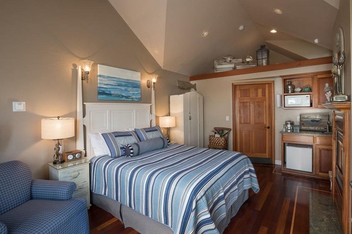 Moonstone Cottages Cambria Compare Deals