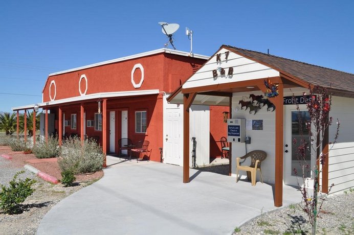 K7 Bed And Breakfast Pahrump Compare Deals