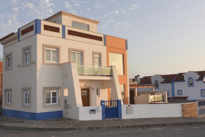Villa Baleal Beach