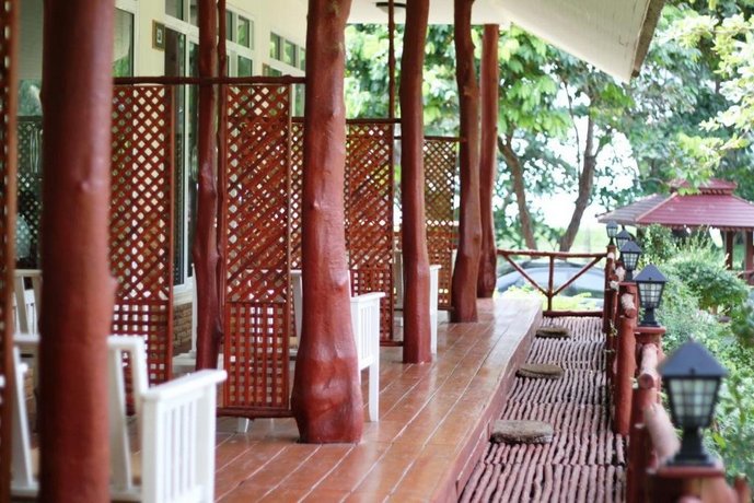 Baan Chao Mai Beach House Kantang Compare Deals - 