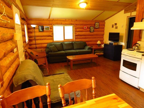 Cedar Haven Cabins And Resort Clearwater Compare Deals