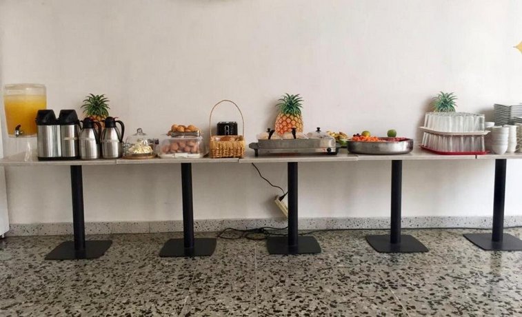 Hotel Mall Santana Del Rio La Dorada Compare Deals