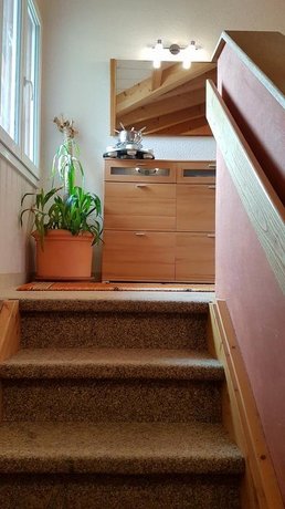 자니스 홀리데이 아파트, Jani's Holiday Apartment