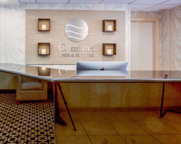 Comfort Inn Suites Paramus Compare Deals