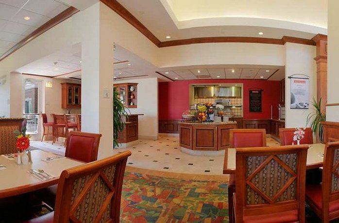 Hilton Garden Inn Chicago Midway Airport Compare Deals