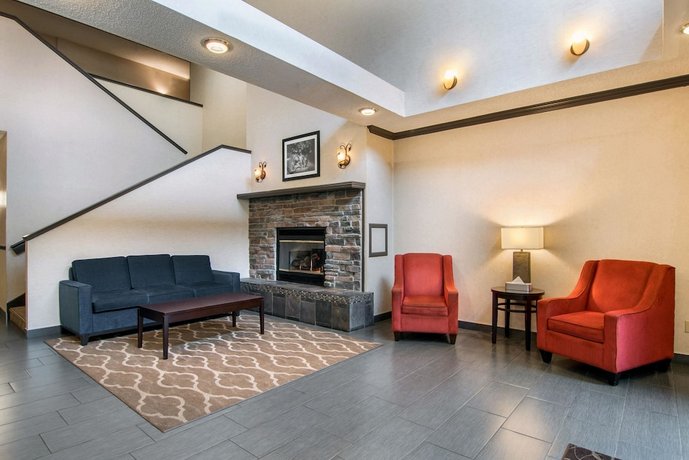 Comfort Suites Vancouver Mall Compare Deals