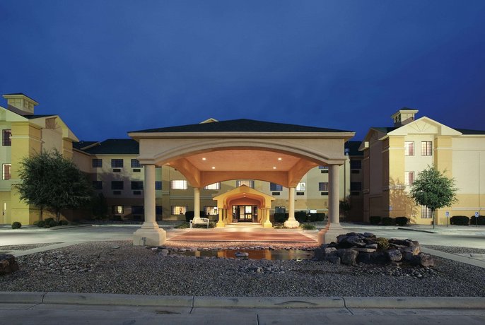 Inn Suites Clovis Compare Deals - 