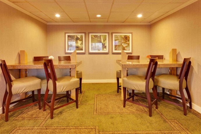 Inn Suites Plattsburgh Compare Deals