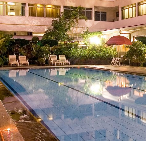 Hotel Marcopolo Jakarta Compare Deals