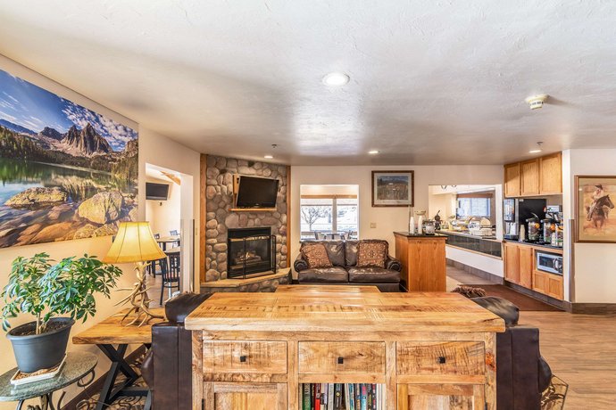 Quality Inn Red Lodge Compare Deals