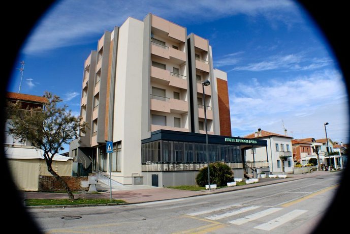 Hotel Spiaggia Doro Fano Offerte In Corso