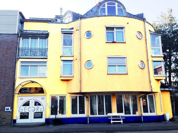 Hotel Georg Witten Compare Deals