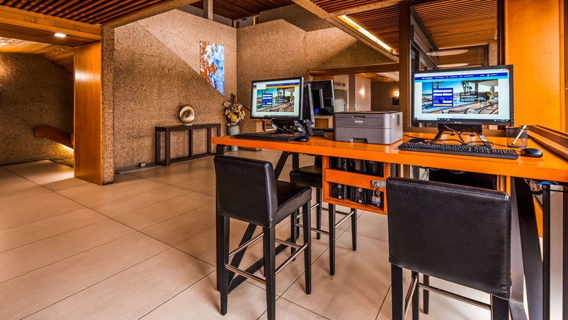 Best Western Cedar Park Inn Edmonton Compare Deals